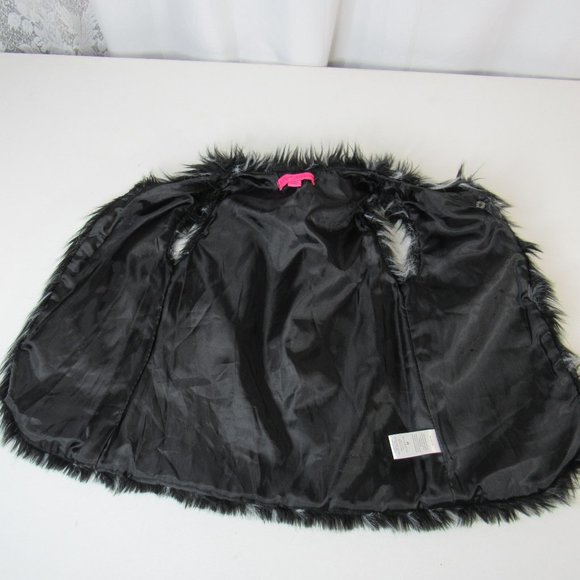 Betsey Johnson Girls Faux Fur Sleeveless Vest Size 6X - Picture 3 of 8